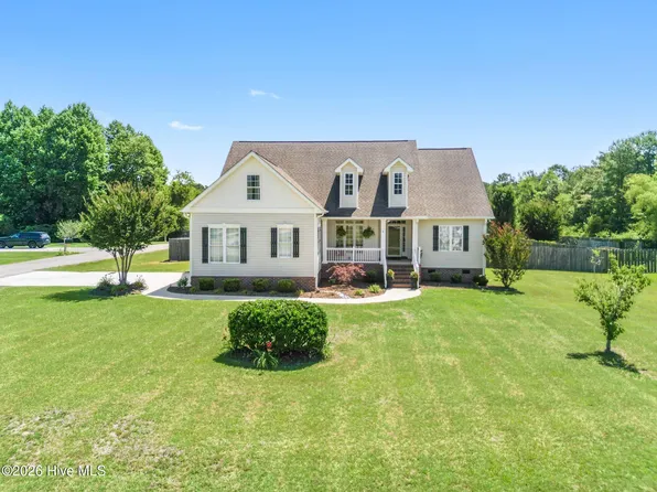 17 Jenn Road, Burgaw, NC 28425