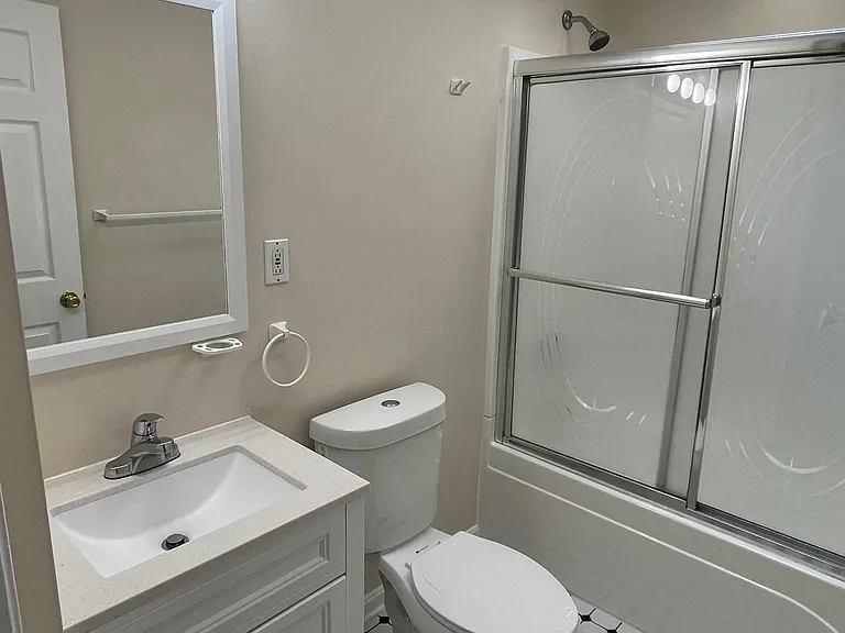 23 Madison Dr — Photo 14