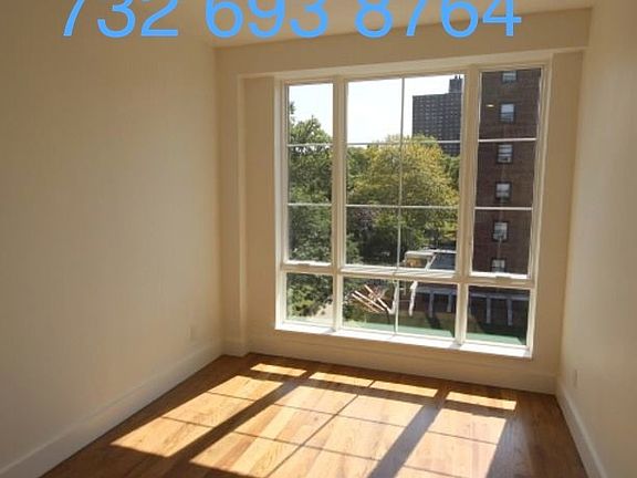 4th image of 875 Park Ave