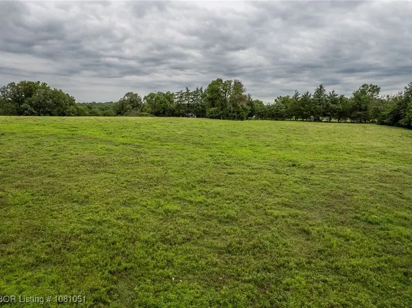 S 4720th Rd, Muldrow, OK 74948