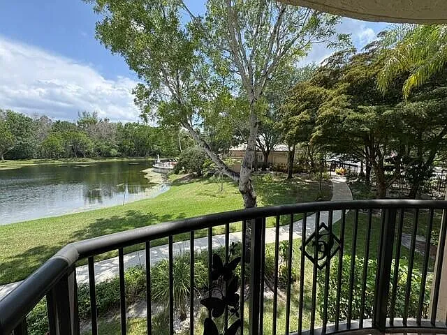 100 Crestwood Ct N #108 — Photo 51