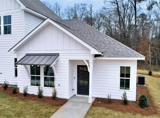 630 Village Dr #1-7-1, Opelika, AL 36801