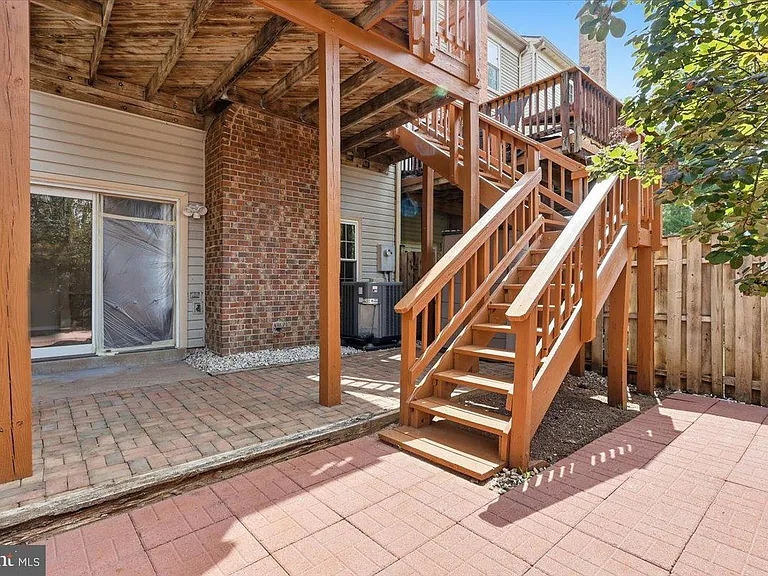 6168 Forest Creek Ct — Photo 23