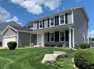 765 N Brookdale Dr, Schaumburg, IL 60194