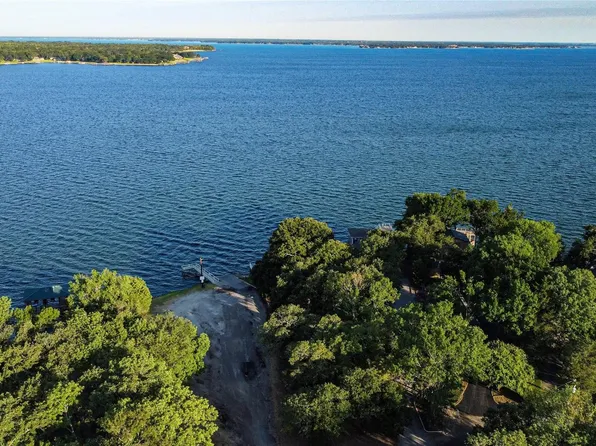 Chelsea Dr, Streetman, TX 75859