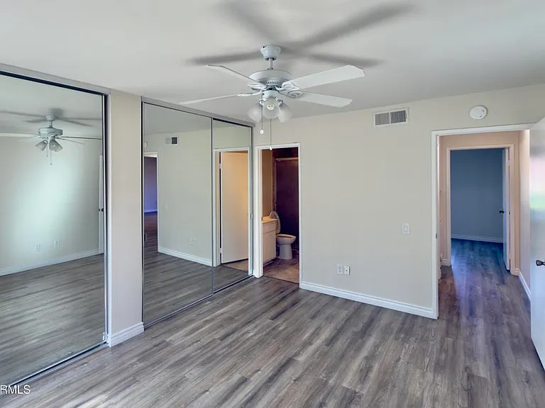11243 Village 11 — Photo 12