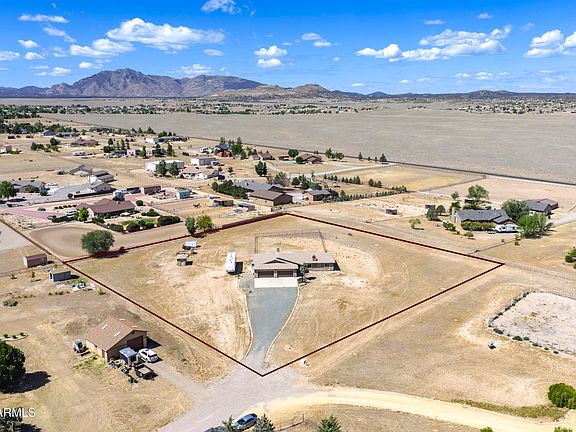 3rd image of 788 N FIRESKY Lane