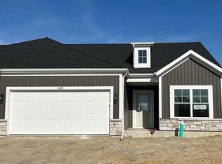 10375 Iowa St, Crown Point, IN