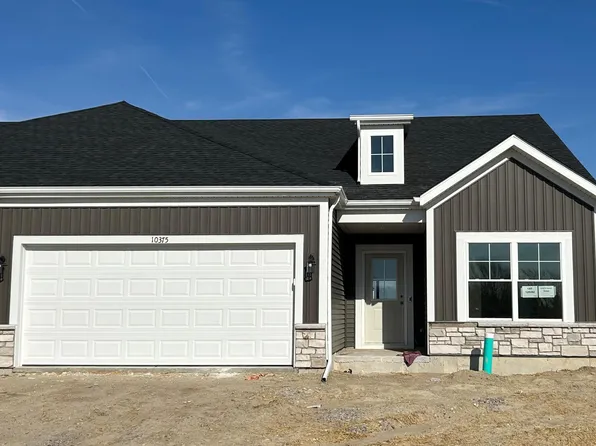 10375 Iowa St, Crown Point, IN 46307