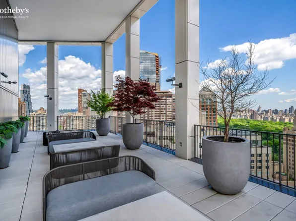 15 West 61st Street 16D image 14 of 14