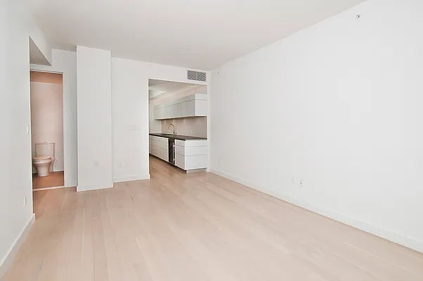 Rented by Vista Global Property Solutions | media 22