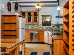 2411 E Greenlee Rd, Tucson, AZ 85719