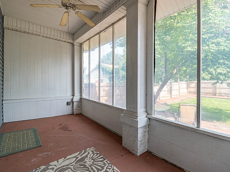 1440 W Decatur St — Photo 18