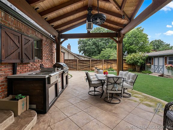 5th image of 3427 E 87th Pl