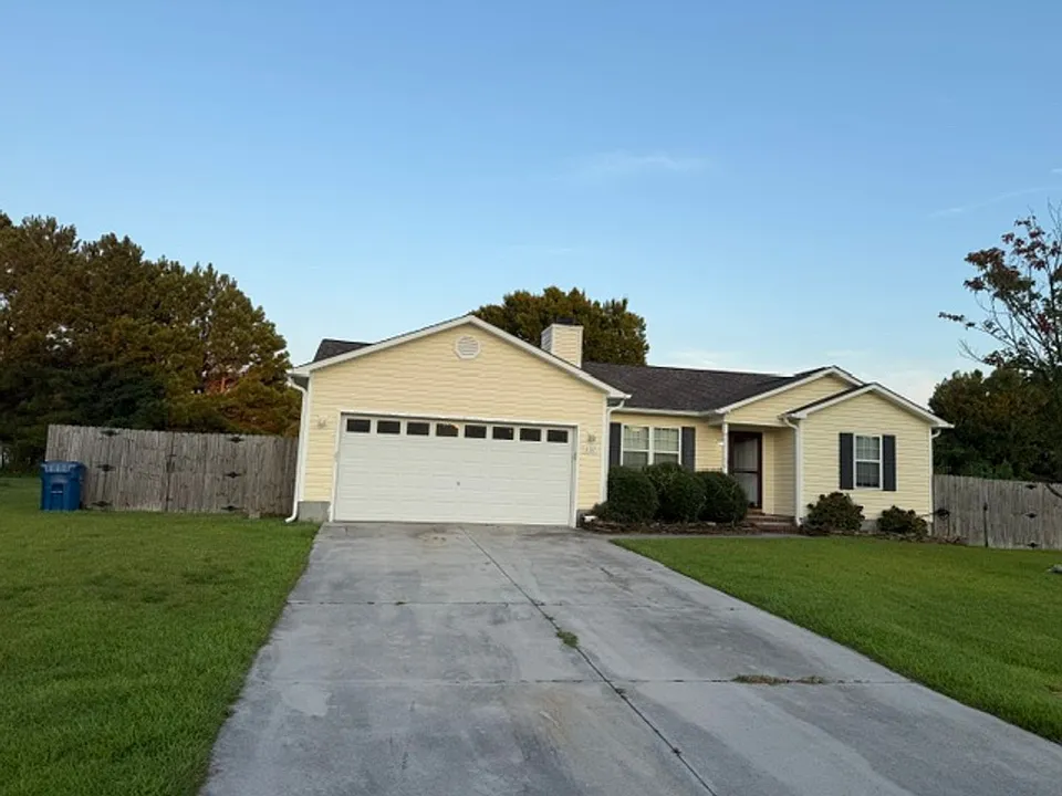 407 S Grazing Ct