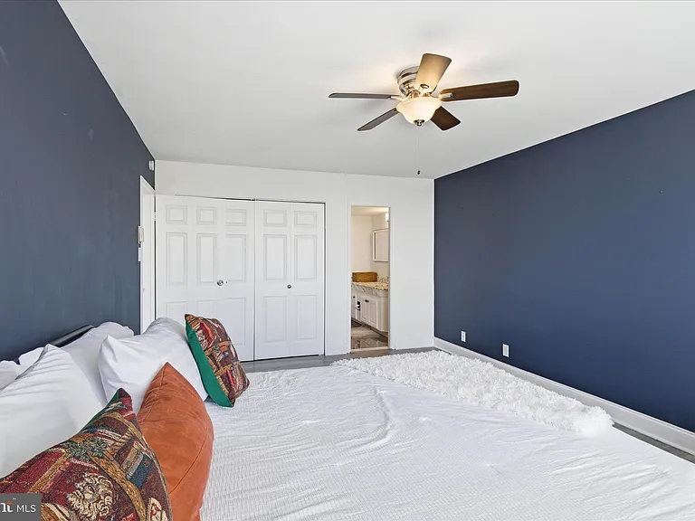 301 N Beauregard St #1105 — Photo 17