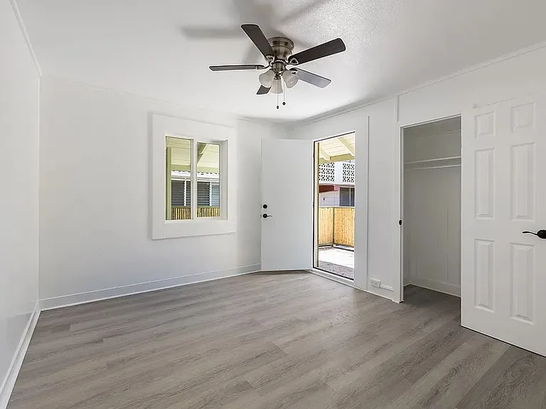 718 Kamuela Ave — Photo 14