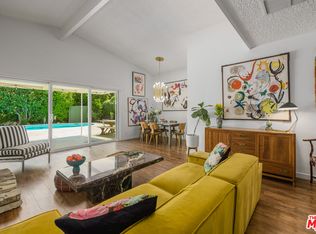 6902 Andasol Ave, Van Nuys, CA 91406