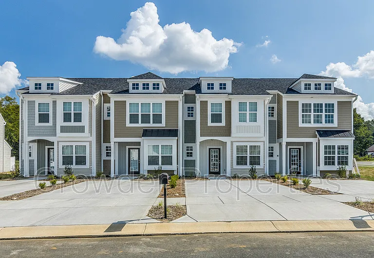 362 Halton Crossing Dr SW — Photo 1