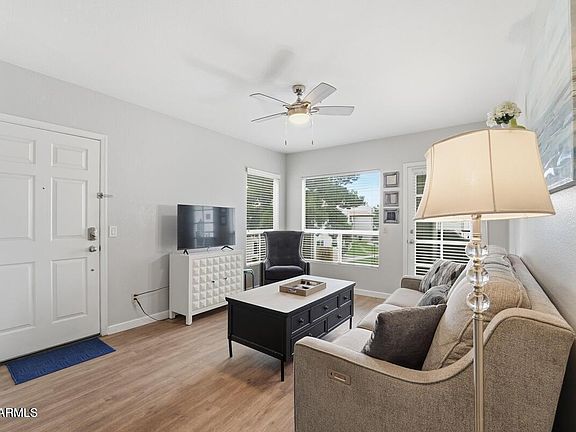 3rd image of 1825 W RAY Road #2044