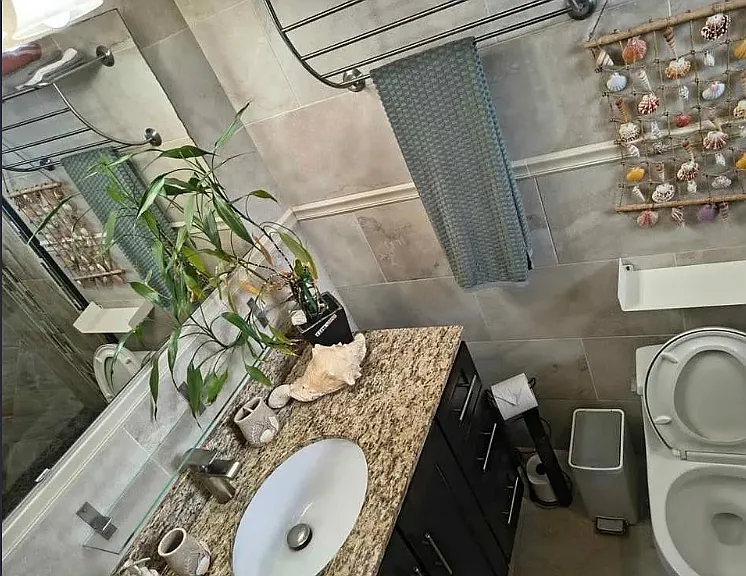 5741 SW 24th Ave #B — Photo 7