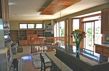 3rd image of 885 Mark Avenue Ct N