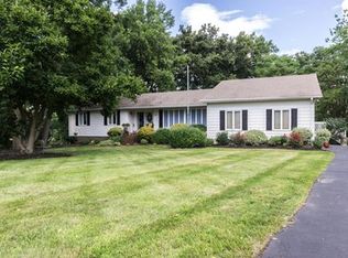 51 Schoolhouse Ln, East Brunswick, NJ 08816