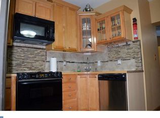 630 Pine St, Reading, PA 19602