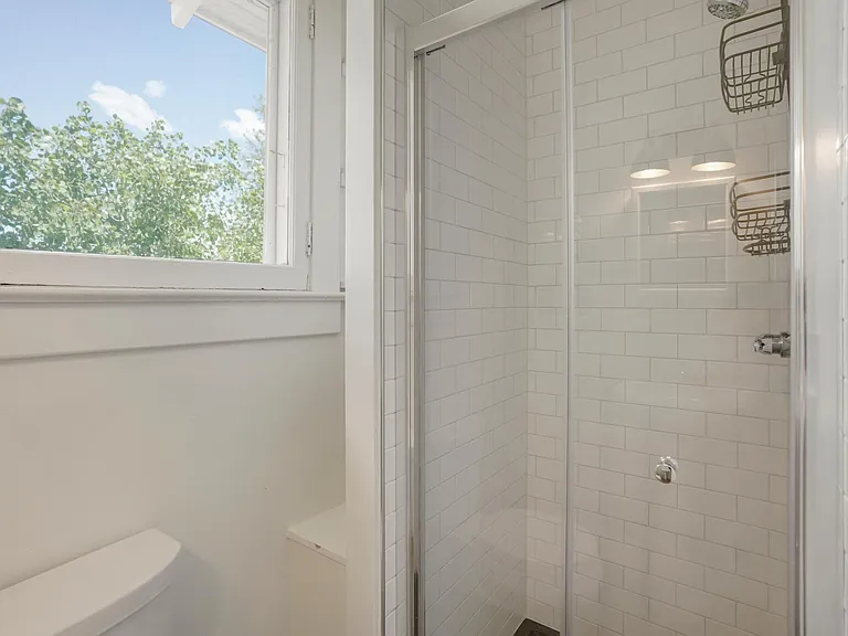 4370 Winona Ct — Photo 23