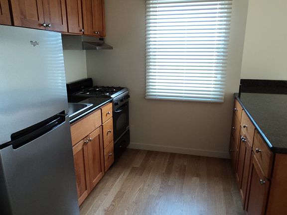 5th image of 95 Heather Ave APT 4