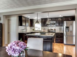 37 Columbia St, Worcester, MA 01604