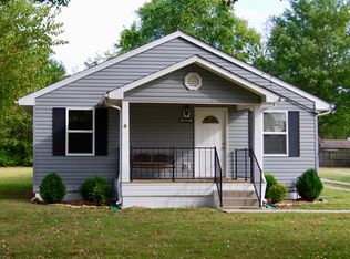 10117 Mitchell Hill Rd, Fairdale, KY 40118