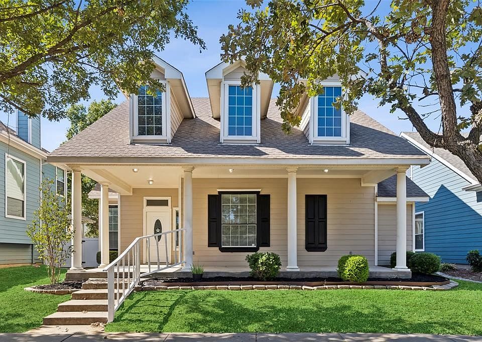 1st image of 1051 Elm Dr
