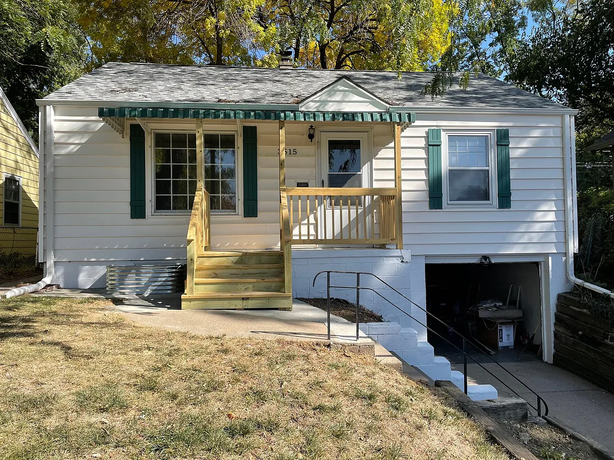 Building Photo - 3515 N 55th St