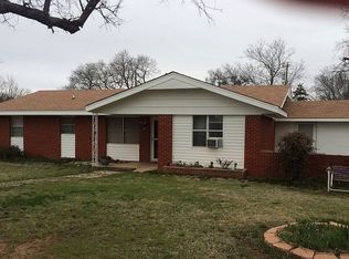 1101 E 10th St, Sulphur, OK 73086