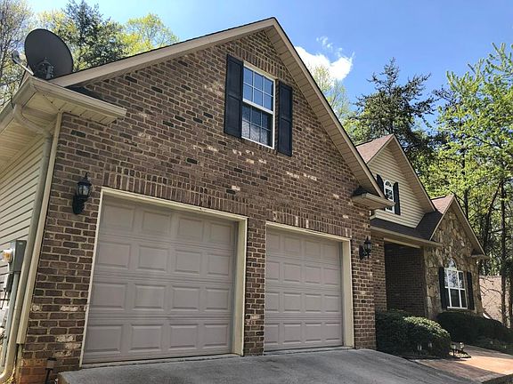 2nd image of 10925 Parkgate Ln
