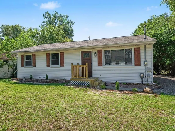 3328 Cobb St, Midland, MI 48642