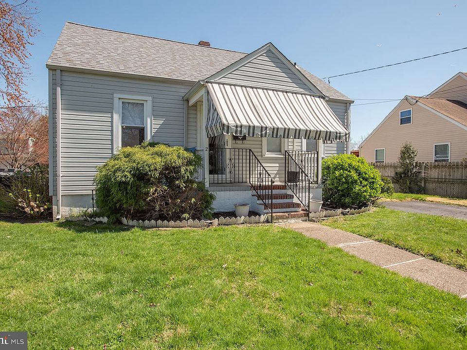 2 Hillview Ave, New Castle, DE 19720 | Zillow