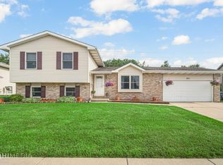 321 W 128th Pl, Crown Point, IN 46307