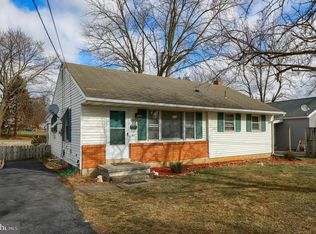 403 Birchland Ave, Mount Joy, PA 17552