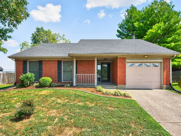 207 Redbud Ct, Versailles, KY 40383
