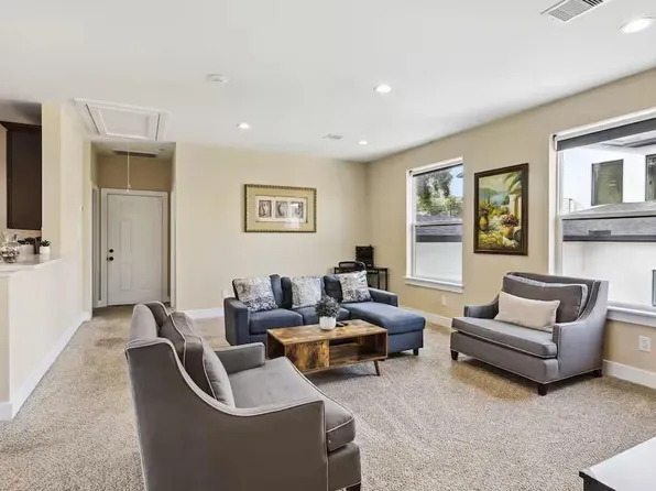 3803 Charleston St #1/2, Houston, TX 77021