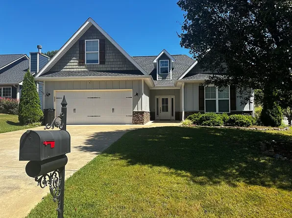 2 Keystone Ln NE, Rome, GA 30161
