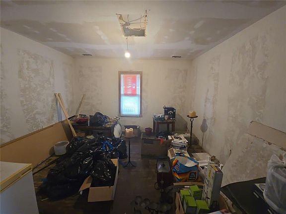 5th image of 2334 Walrond Ave