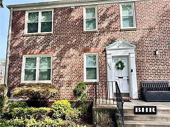 1805 East 53rd Street, #3D