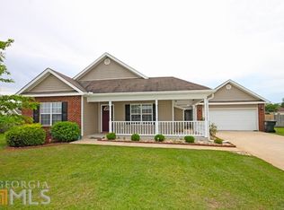306 Wynfield Ln, Bonaire, GA