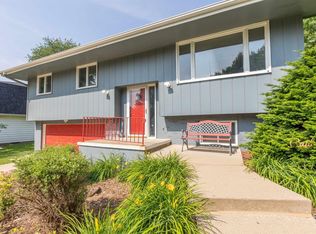 3107 S Olive St, Sioux City, IA 51106
