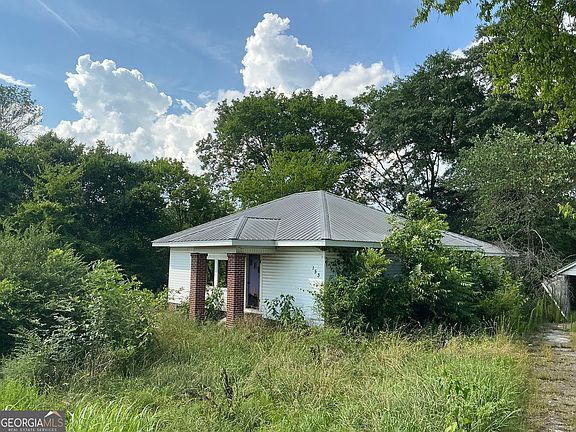 2nd image of 153 N Henderson Bend Rd NW