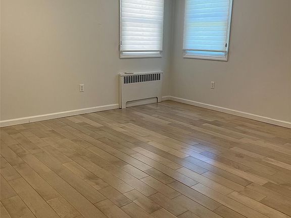 5th image of 29-33 212th St Floor 1
