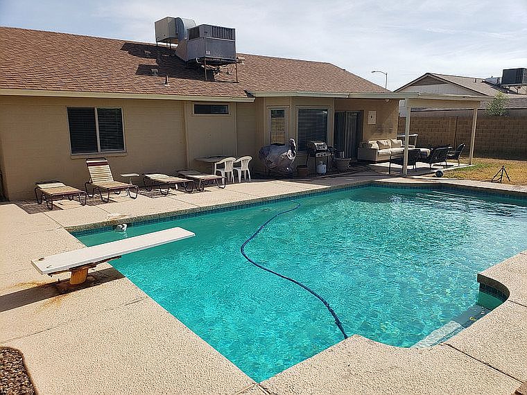 1st image of 8814 W Seldon Ln